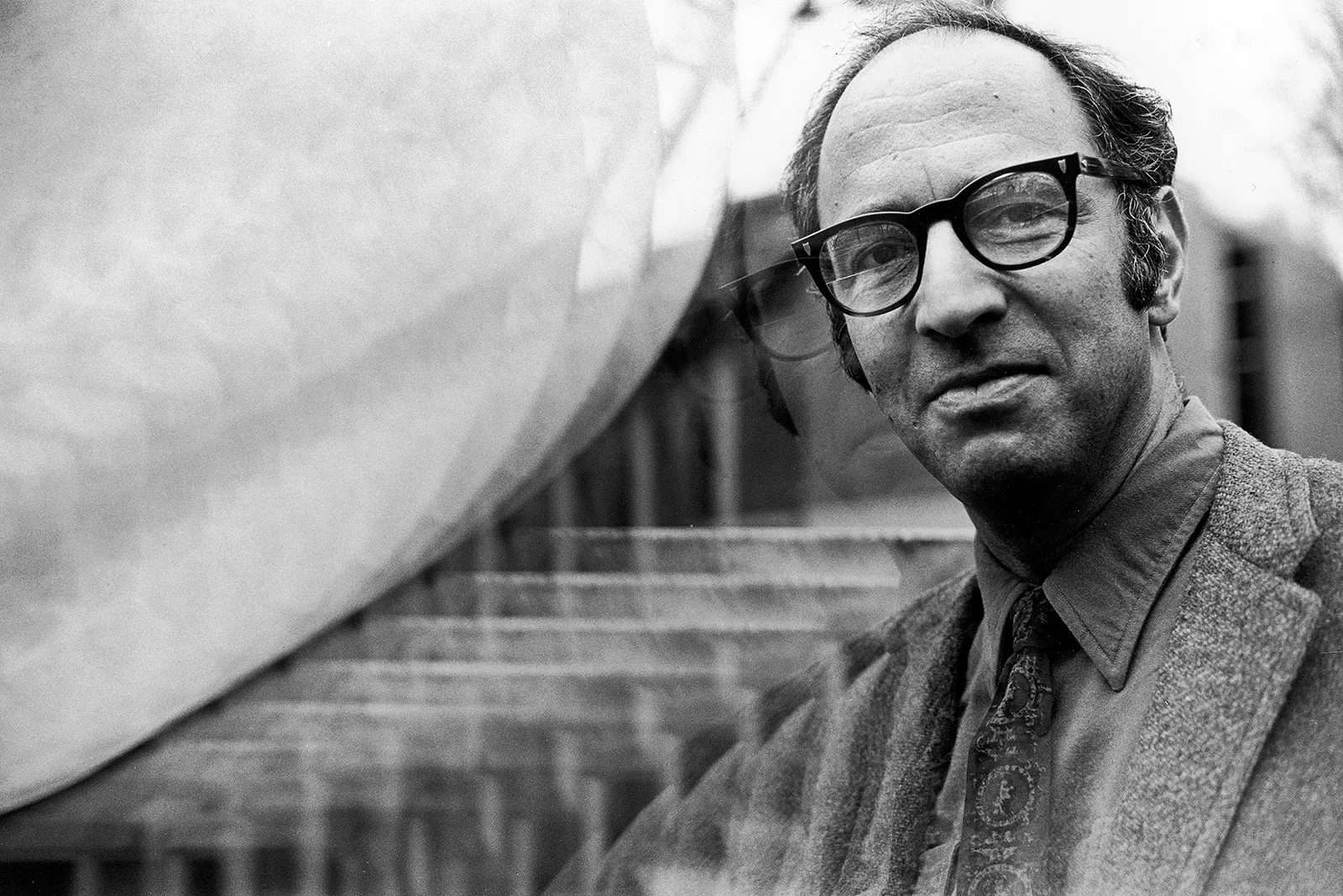 Thomas Kuhn, 1973 Encyclopedia Britannica